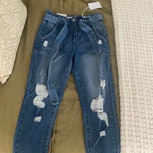 Cropped Emma Jeans